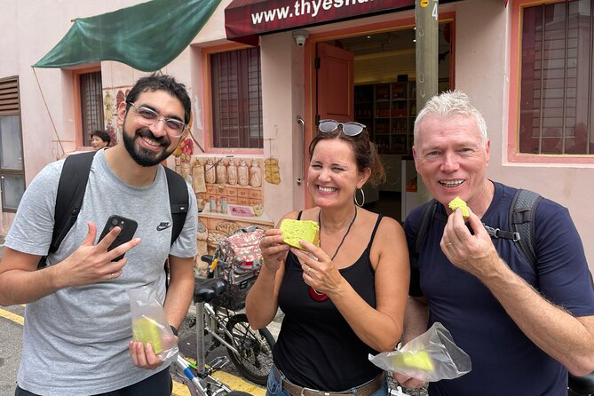 Singapore Food & Bike Tour - Downtown - Little India: tasting tradition and hearing the neighborhood’s backstory