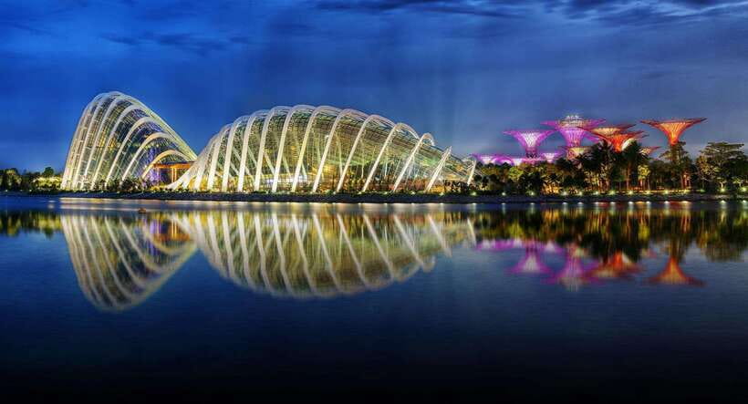 Singapore: Gardens by the Bay Bundle Entry Ticket - Seasonal Flower Dome displays in 2026 (so you can time it right)