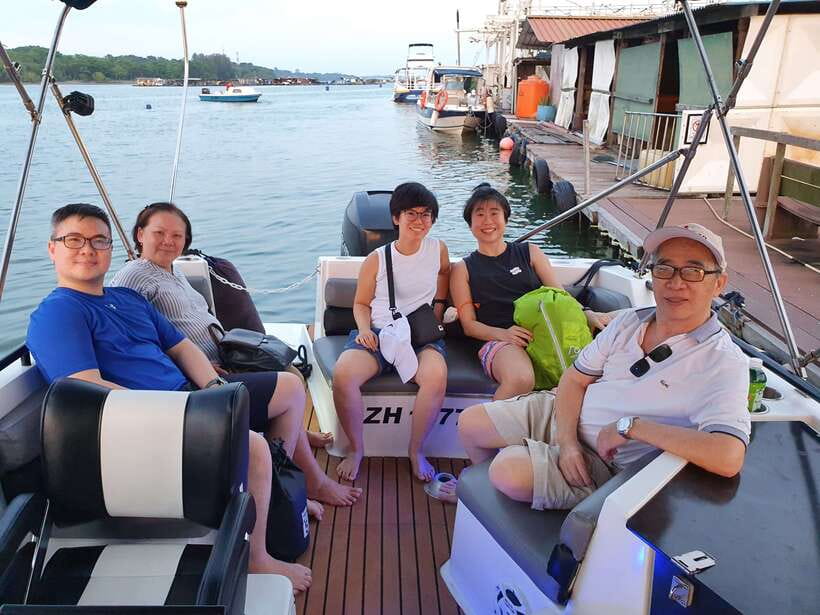 Singapore: Guided Boat Tour and Kelong Fish Farm Visit - Who Should Book This (and Who Might Want a Different Day Plan)