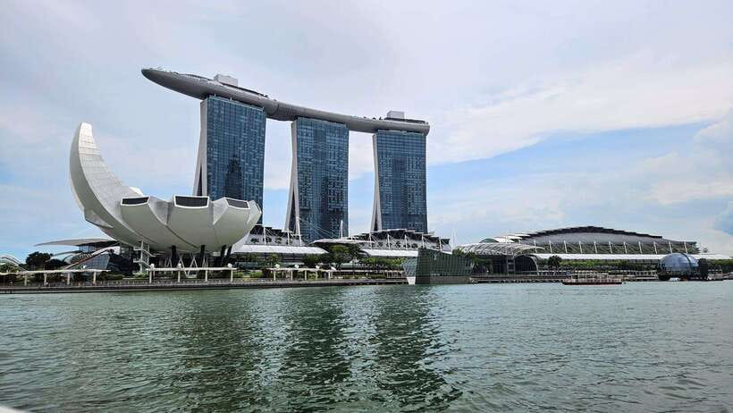 Singapore: Guided City Tour by Amphibious Duck Boat - WWII Amphibious Vehicle Ride: The First Half Is Pure Orientation