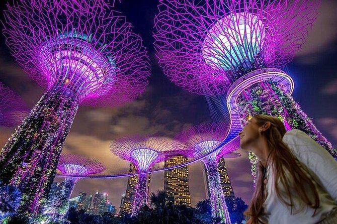 Singapore Guided Night Tour with 2 Light Shows & River Cruise - Clarke Quay River Cruise: A Calm Start With Real Skyline Angles