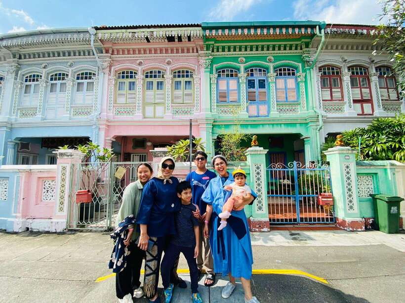 Singapore: Highlights and Hidden Gems Private Car Tour - The Stops That Feel Like Another Singapore: Kampong Buangkok, Sembawang, Islands, Pulau Ubin, Kelong