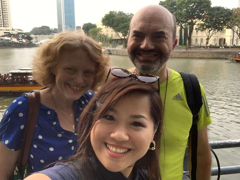 Singapore: Highlights & Hidden Gems Walking Tour - Chinatown in a small-group format