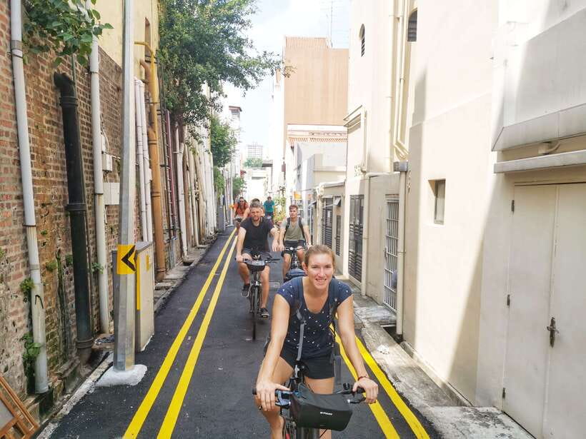 Singapore: Historical Half-Day Bike Tour - Central Business District and Marina Bay: when old stories meet the skyline