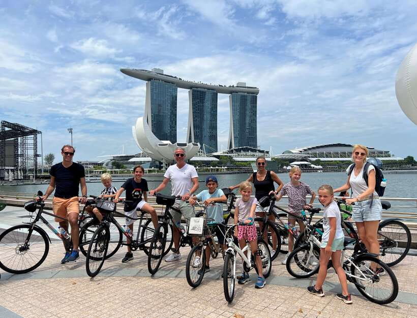 Singapore: Historical Half-Day Bike Tour - Getting started at 462 Crawford Lane and choosing your bike