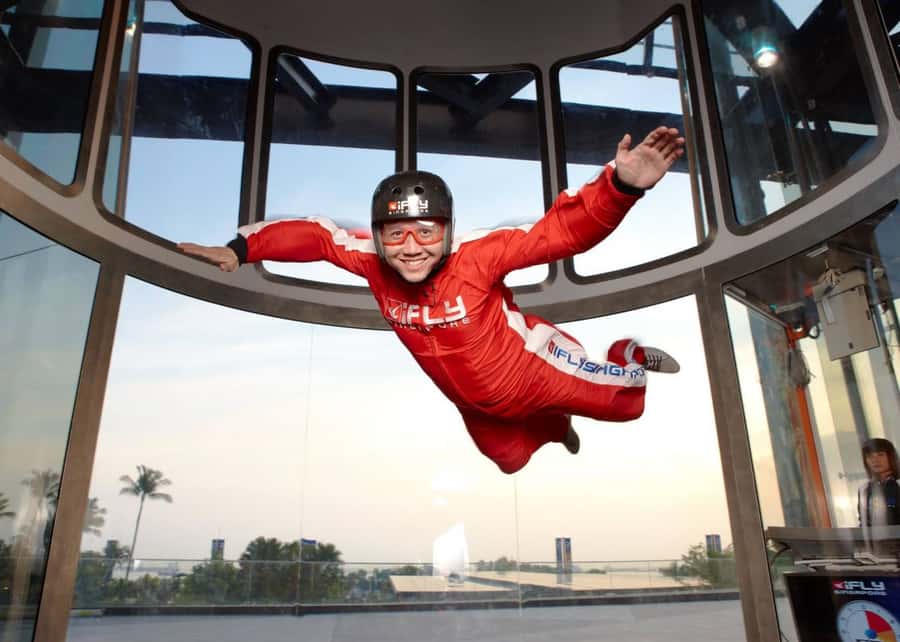 Singapore: I-Fly Indoor E-Ticket for 2 Skydives - Who should go (and who should skip)