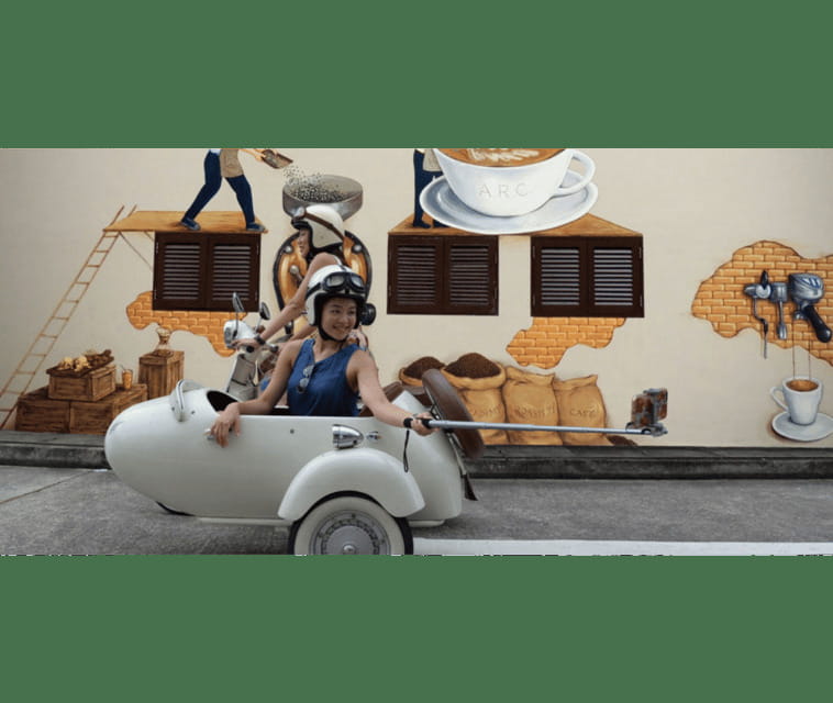 Singapore: Kampong Glam & Civic District Vespa Sidecar Ride - Malay Heritage Centre and the conservation versus modernization story
