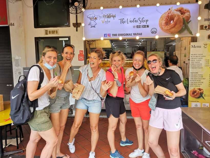 Singapore: Katong Local Food and City Highlights Tour - Colourful Shophouses and Photo Time That Doesn’t Slow the Meal Train