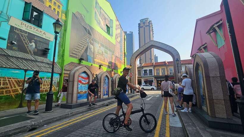 Singapore: Light to Night Bike Tour - Little India on Two Wheels: Seeing Texture, Not Just Landmarks