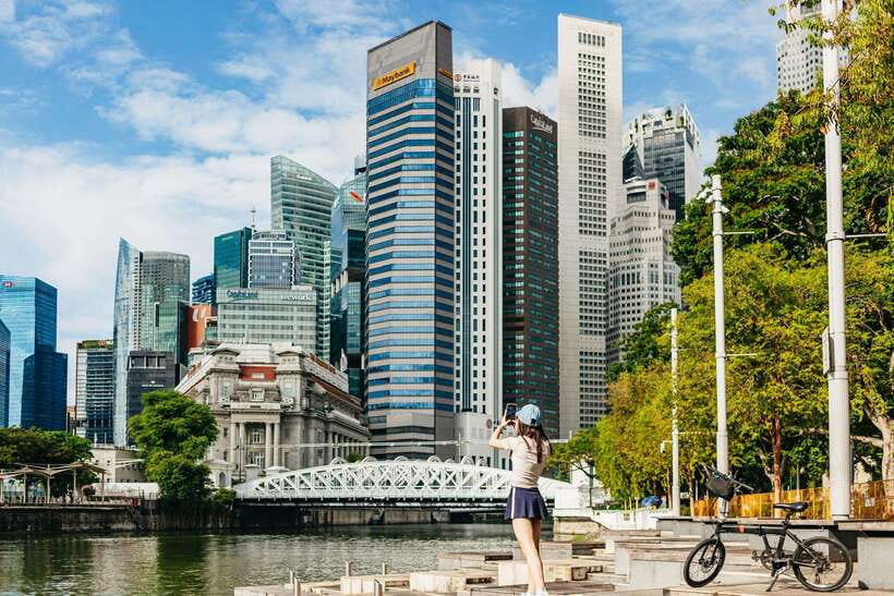 Singapore: Lion City Highlights Bike Tour - What’s Included (and What You Should Bring) for Rain or Shine