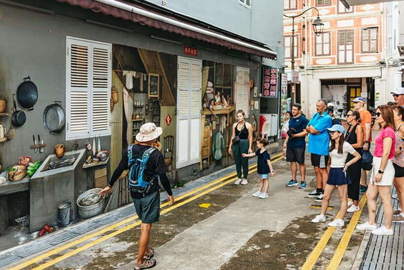 Singapore: Lion City Highlights Bike Tour - Merlion Park and Telok Ayer Market: Icon Meets Everyday Life