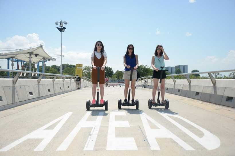 Singapore: Marina Bay Mini Segway Tour - What might surprise you: time drift and the stamina check