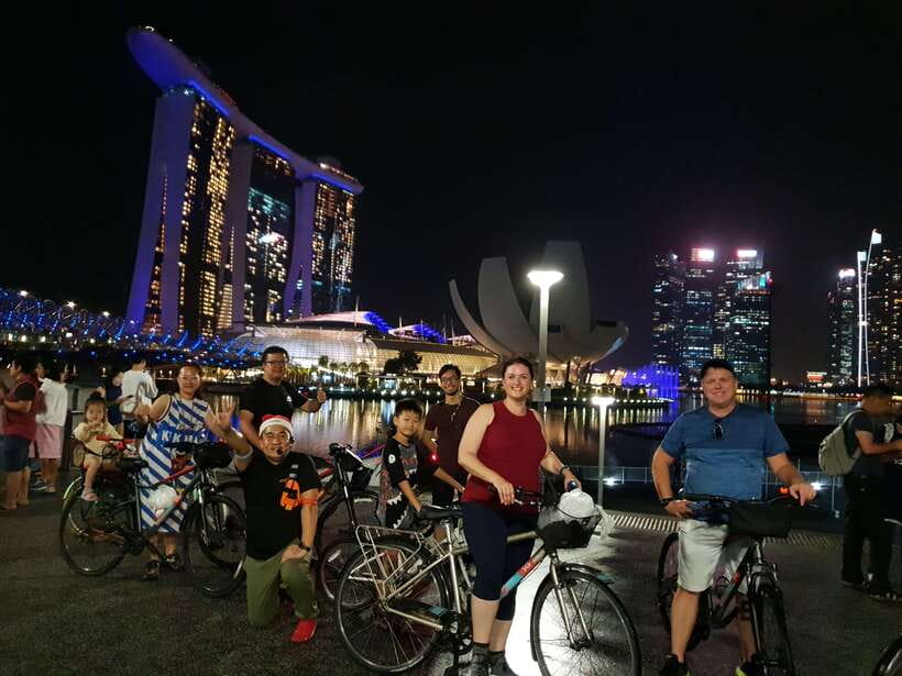 Singapore: Marina Bay Night Tour by Bicycle - Merlion, Esplanade music, and Marina Bay Sands light-show timing