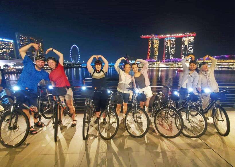 Singapore: Marina Bay Night Tour by Bicycle - Practical tips to make your night ride smoother
