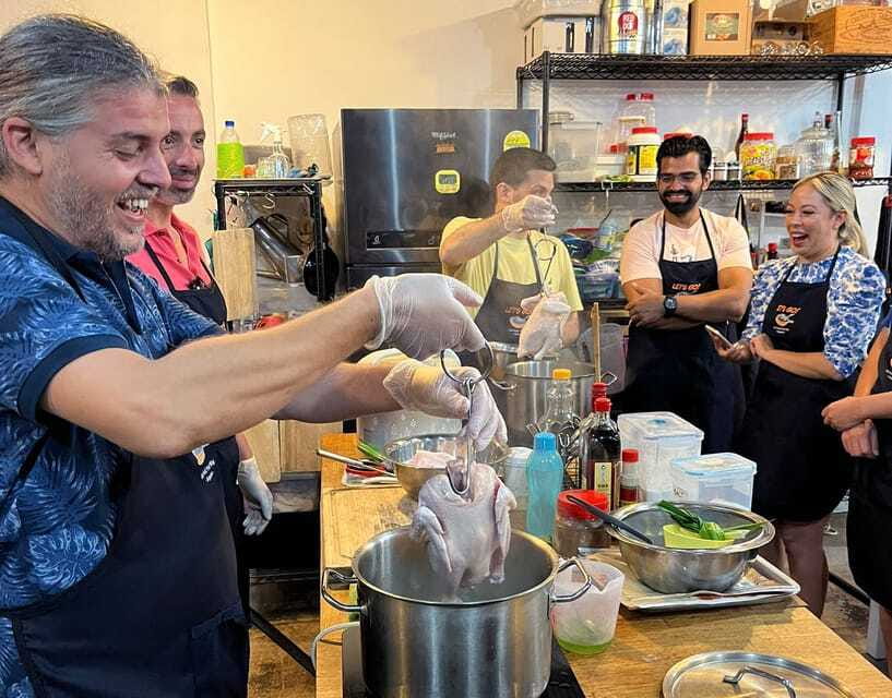 Singapore: Market-to-Table Experience and Cooking Class - Who should book this Singapore wet market cooking class