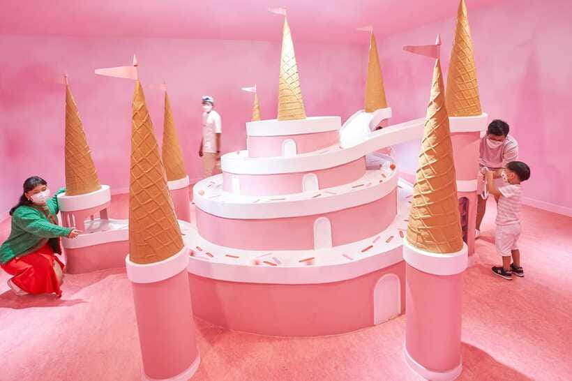 Singapore: Museum of Ice Cream Entrance Ticket - Scream’s Diner and premium ticket perks (exclusive flavors and a drink)