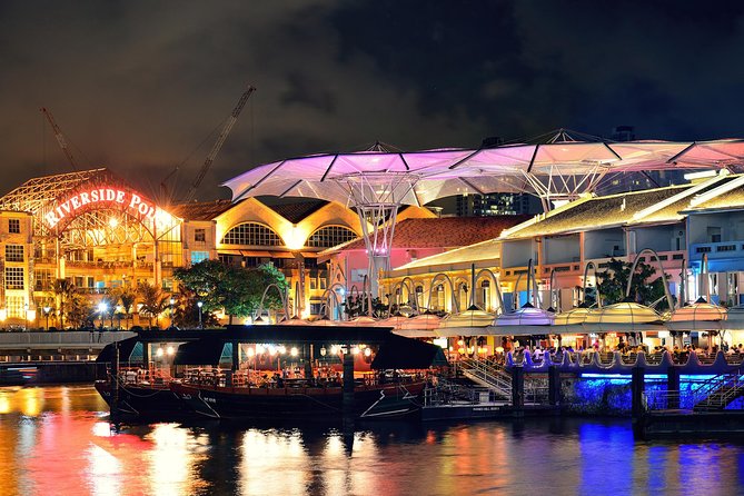 Singapore Night Tour with a Local: Private & 100% Personalized - Creative murals, heritage buildings, and a slower Art Deco finish
