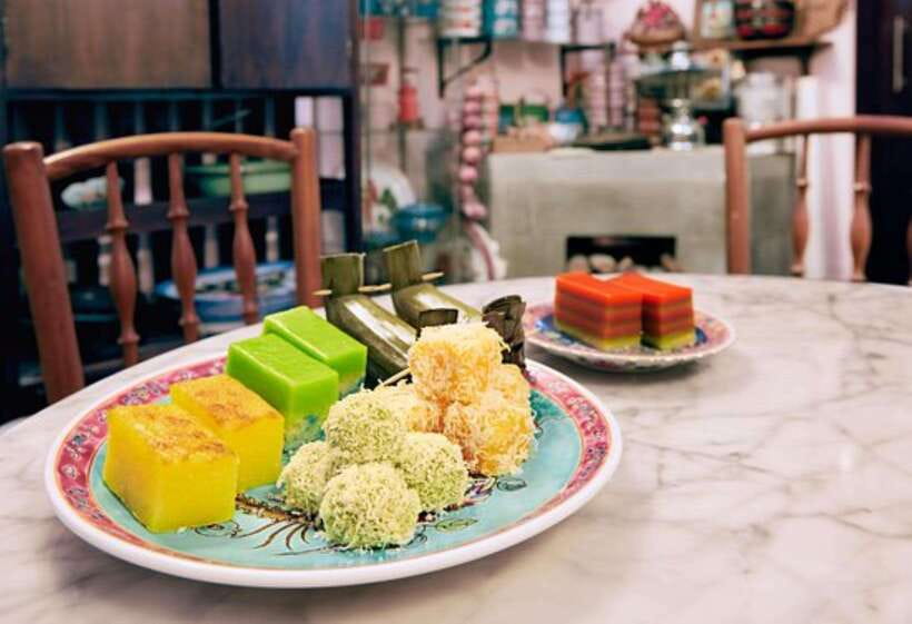 Singapore: Peranakan Culture, Cuisine & Hidden Treasures - Koon Seng Road shophouses and the Koon Seng Road photo logic