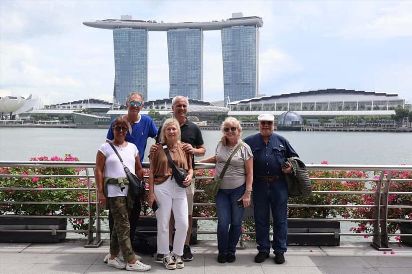 Singapore Private Customized Walking Tour in SPANISH! - Key highlights you’ll feel right away