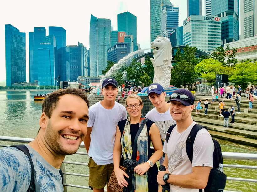 Singapore: Private Flexible Tour with a Licensed Local Guide - Key things you’ll notice right away