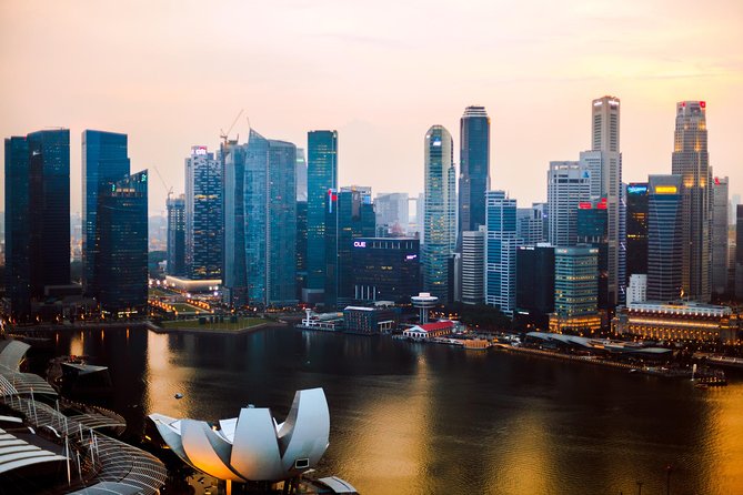 Singapore: Private Walking Tour with a Local - Personalization that happens early, not later