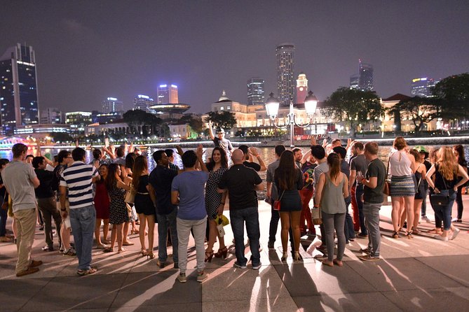 Singapore Pub Crawl - Meeting at Mogambo: your easiest first step in Singapore nightlife