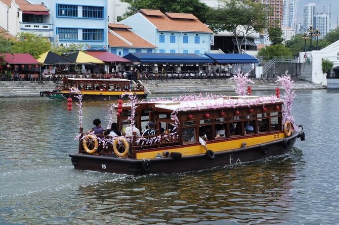 Singapore River Cruise E-Ticket - The bumboat route: Raffles landing, shophouses, bridges, and the Merlion