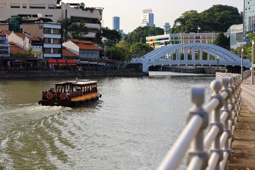 Singapore River Cruise, Garden Rhapsody & Spectra by CYT - Quick booking decision: should you do it?