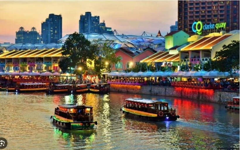 Singapore River Cruise, Spectra & Garden Rhapsody Light Show - Hotel Pickup and the 35-Minute Singapore River Cruise (Clarke Quay to Marina Bay)