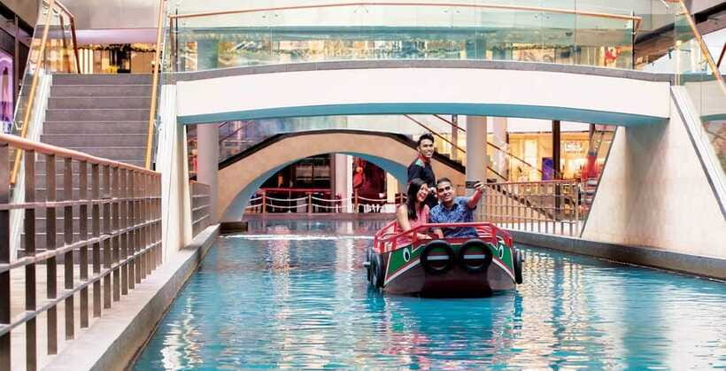 Singapore: Sampan Boat Ride Ticket at the Marina Bay Sands - Who should book this Sampan ride (and who should skip)