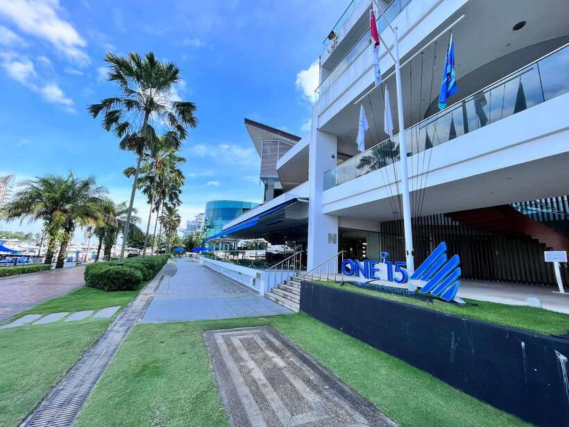 Singapore: Southern Island Cruise & Dining at Clubhouse - What You Really Get for $87 Near Sentosa Cove