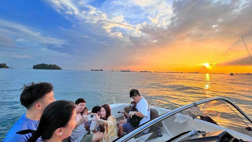 Singapore: Southern Island Cruise & Dining at Clubhouse - The Southern Islands Cruise: New Boat, Real Views