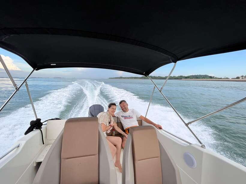 Singapore: Southern Island Speedboat Tour - Should you book the Singapore Southern Islands speedboat?