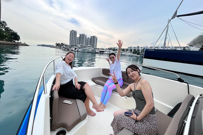 Singapore Southern Islands Speedboat Guided Tour - The Guide Factor: This Is Where the Tour Earns Its Keep