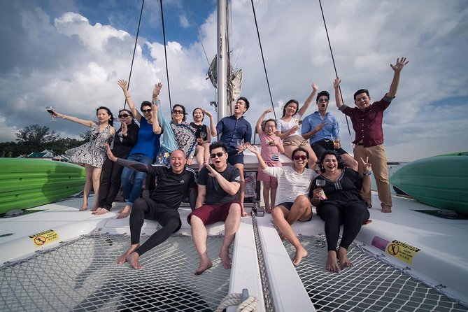 Singapore Sunset and Moring Cruise On A Luxury Catamaran - Luxury catamaran sunset: a different Singapore from the water