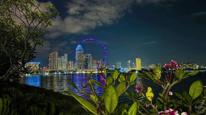 Singapore: Sunset River Cruise and Glittering Light Shows - The guide factor: humor, clarity, and smooth managing