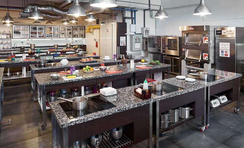 Singaporean Cooking Class With A Professional Chef - A 10AM Kitchen Start and a 3-Hour Rhythm