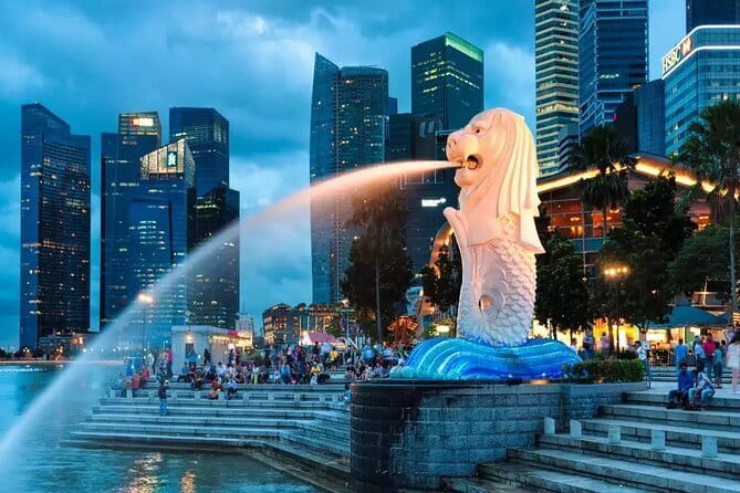 (Small Group) Night Wonders of Singapore: Cruise & Light Shows - A packed night with hotel pickup and a smart route