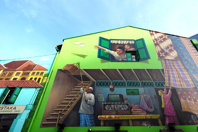 Thread of Faith and Fabric: Singapore Kampong Glam Walking Tour - Comfort stops that make the humidity less annoying
