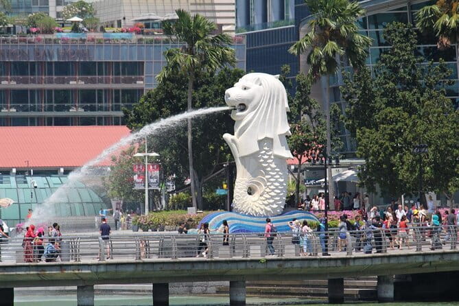 Twilight Magic Singapore River Cruise and 2 Light Show - Lau Pa Sat Drop-Off: Where the Evening Becomes Yours